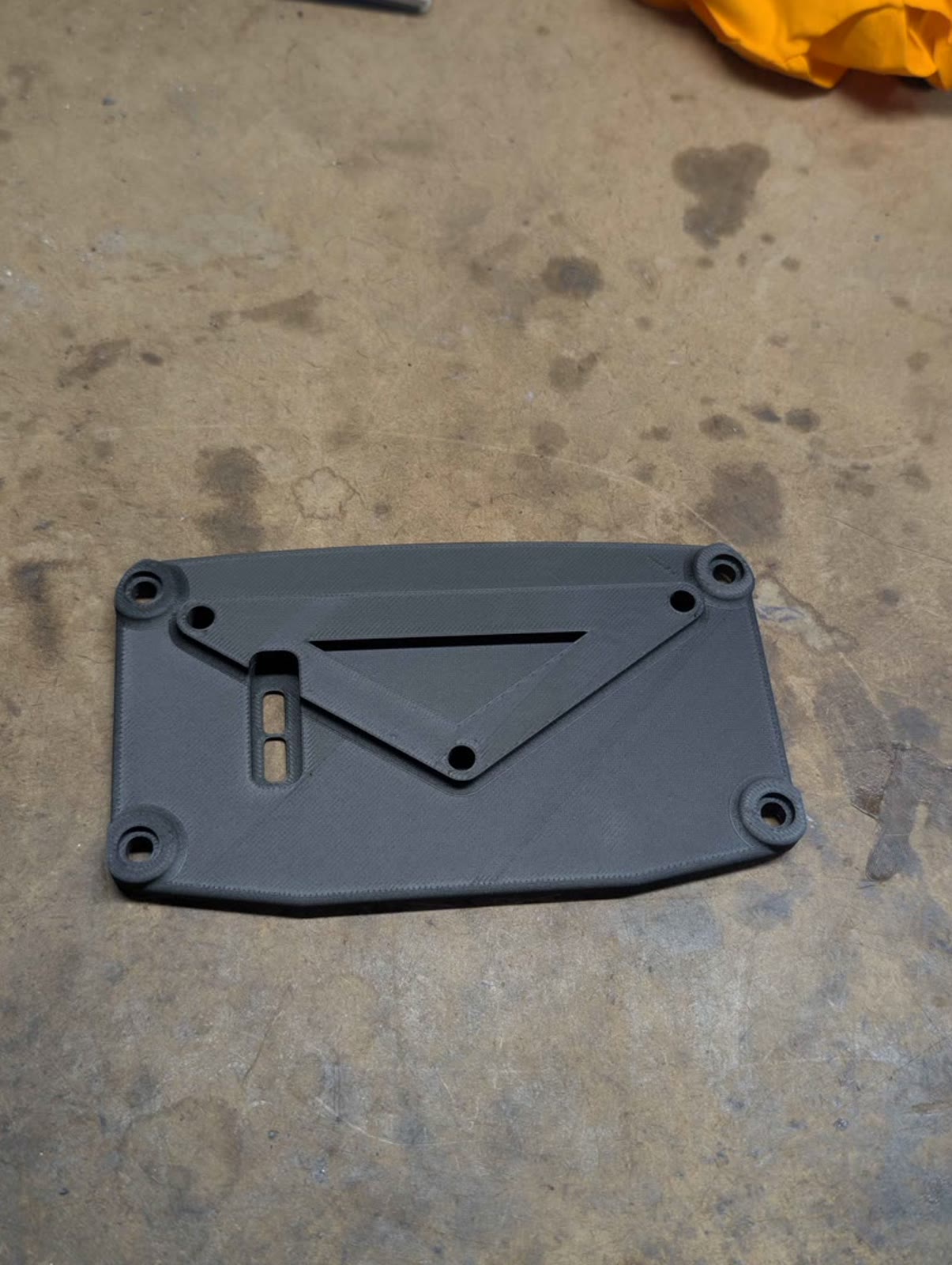 DKD / Chaoji Display mount